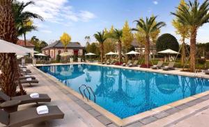 詩意青蓮·花樣年華｜青蓮·歐洲院子旗袍展演活動(dòng)3月8日正式開啟，快來享受屬于你的美麗時(shí)刻吧！